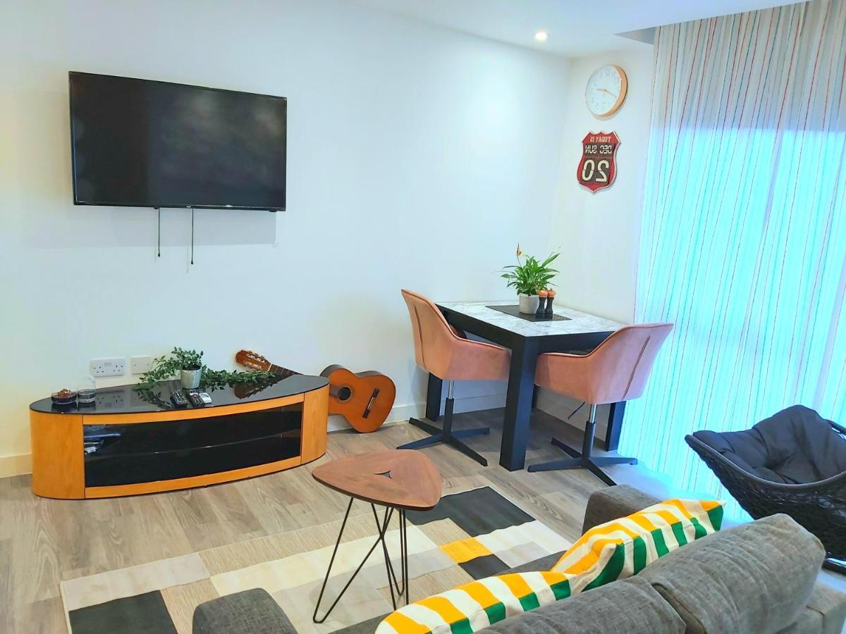 Great Studio Apartments - Netflix, Wifi, Digital Tv Sheffield Exterior foto