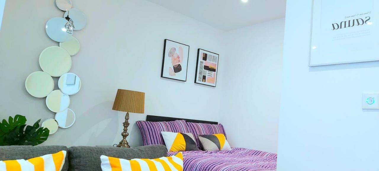 Great Studio Apartments - Netflix, Wifi, Digital Tv Sheffield Exterior foto
