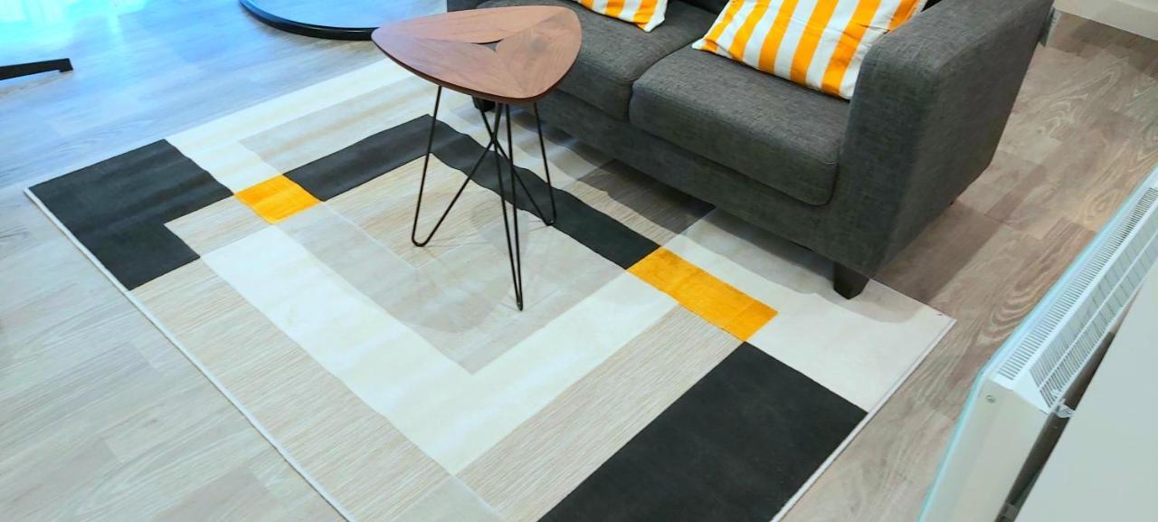 Great Studio Apartments - Netflix, Wifi, Digital Tv Sheffield Exterior foto