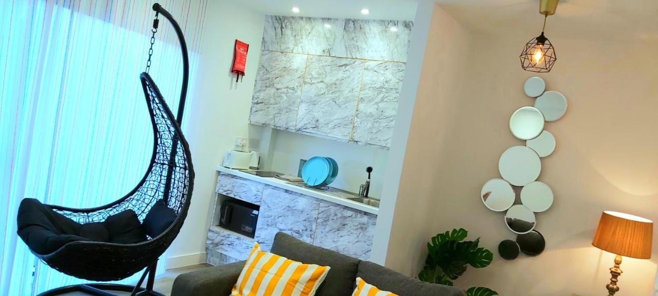 Great Studio Apartments - Netflix, Wifi, Digital Tv Sheffield Exterior foto