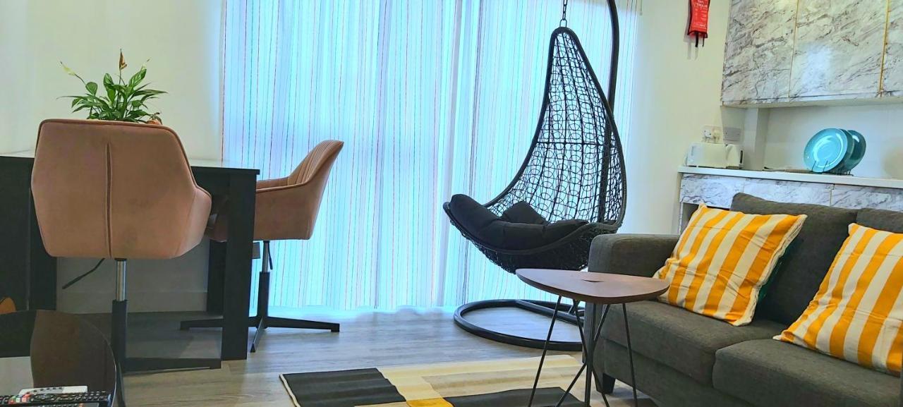 Great Studio Apartments - Netflix, Wifi, Digital Tv Sheffield Exterior foto